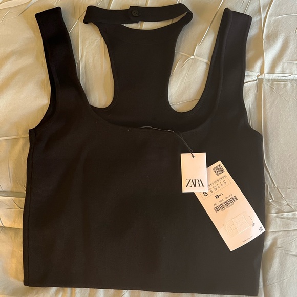 Zara Knit Halter Top - Picture 1 of 9